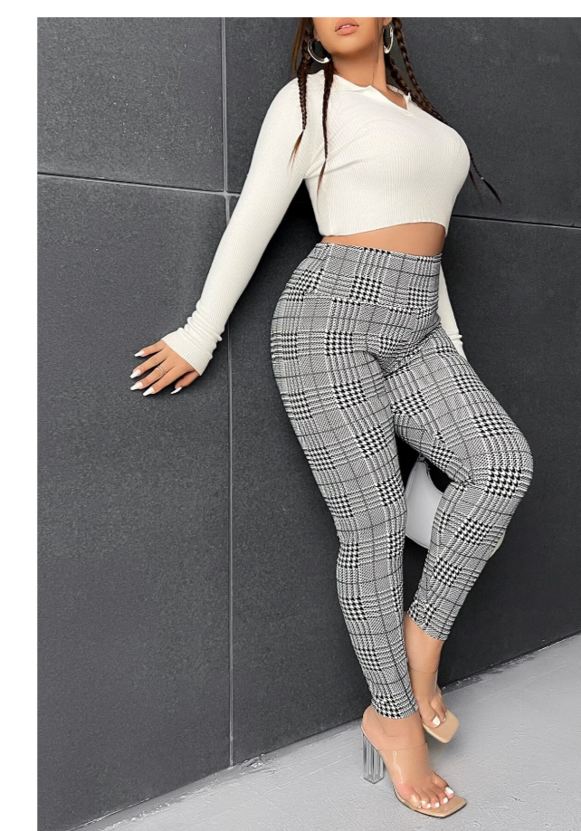 Curvy Glen Plaid Leggings