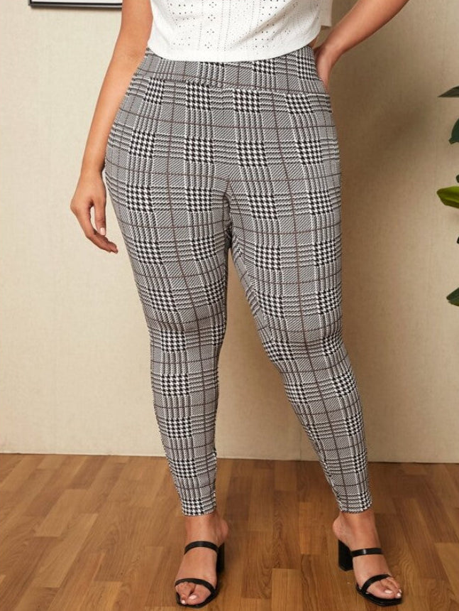 Curvy Houndstooth Print Wide Waistband Leggings